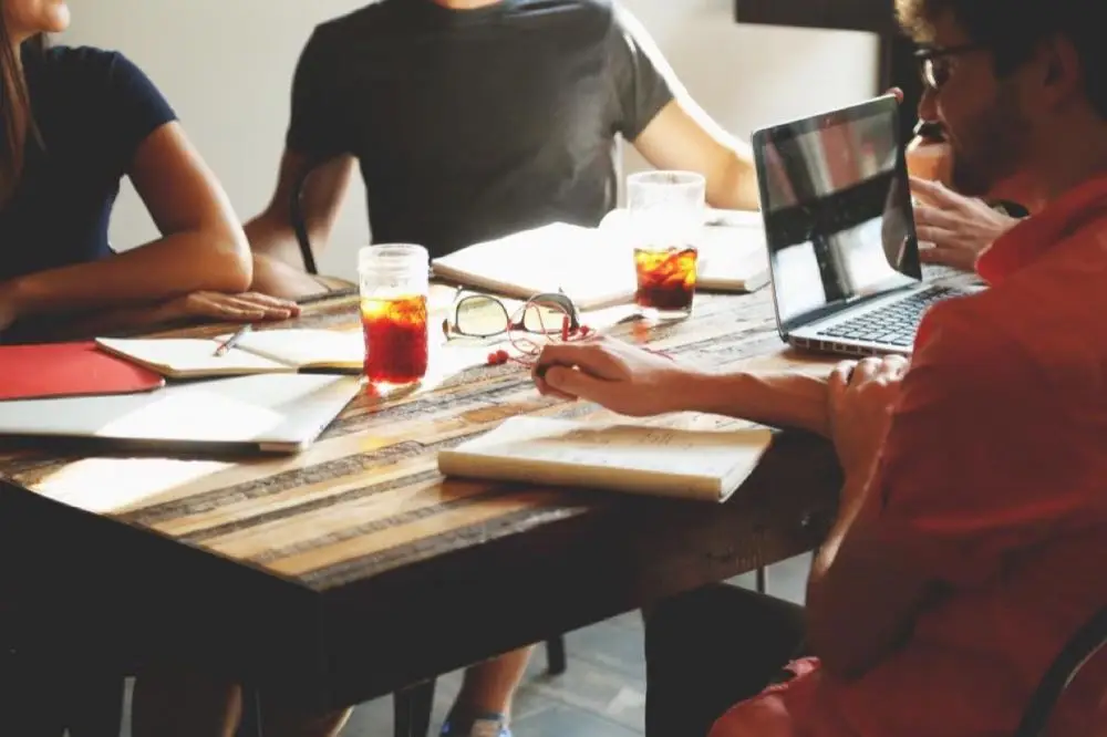 Séance de travail autour d'un projet